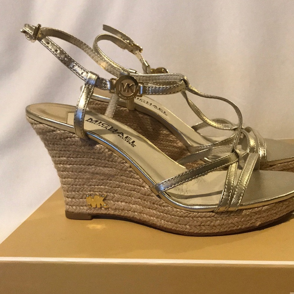 Michael kors wedges